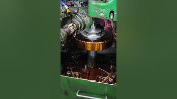 MrAnatol Rascu Красивый зубофрезерный процесс#engineering #machine #токарь #cnc #automobile #metal