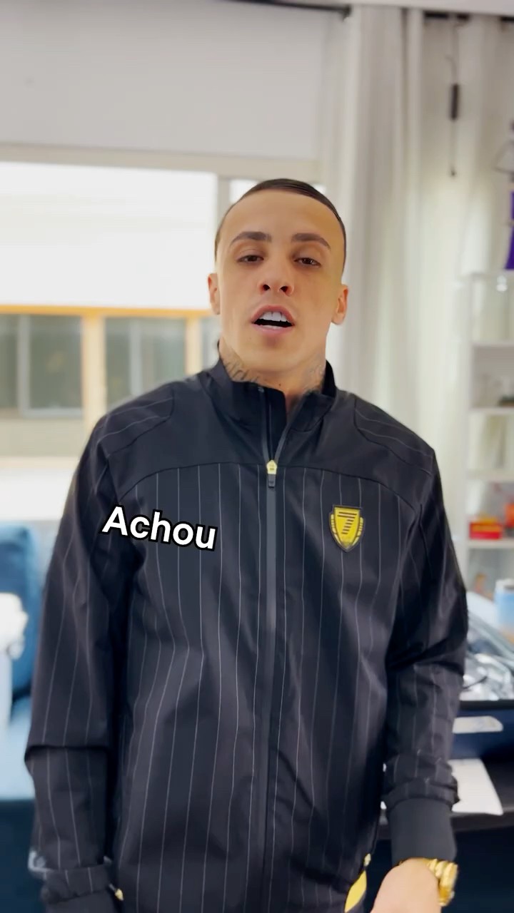 O Pulga morreu, mas o MC Rhamon passa bem. #Sintonia