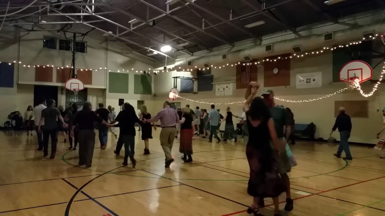 Short clip from the 2017 Midwinter Meltdown Contra Weekend in Lawrence, Kansas