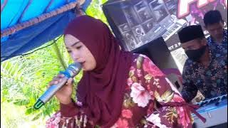 qasidah terbaik sepanjang masa sajadah merah cover : Samsidar