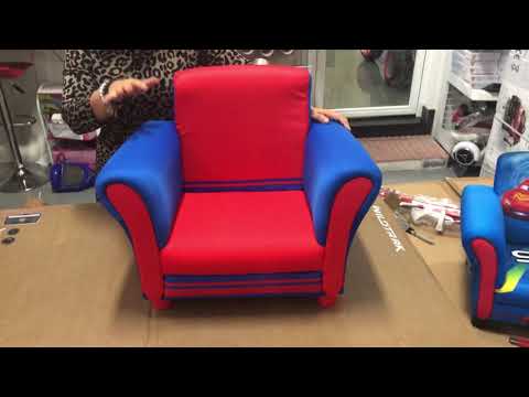 Video: ¿Cómo se puede hacer un sofá a prueba de niños?