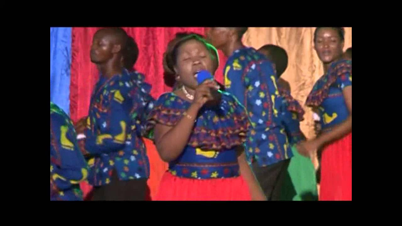 EFATHA MINISTRY MASS CHOIR   WEWE NI MFALME