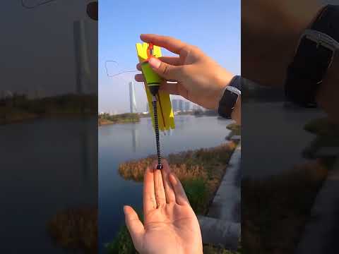 Automatic fishing float