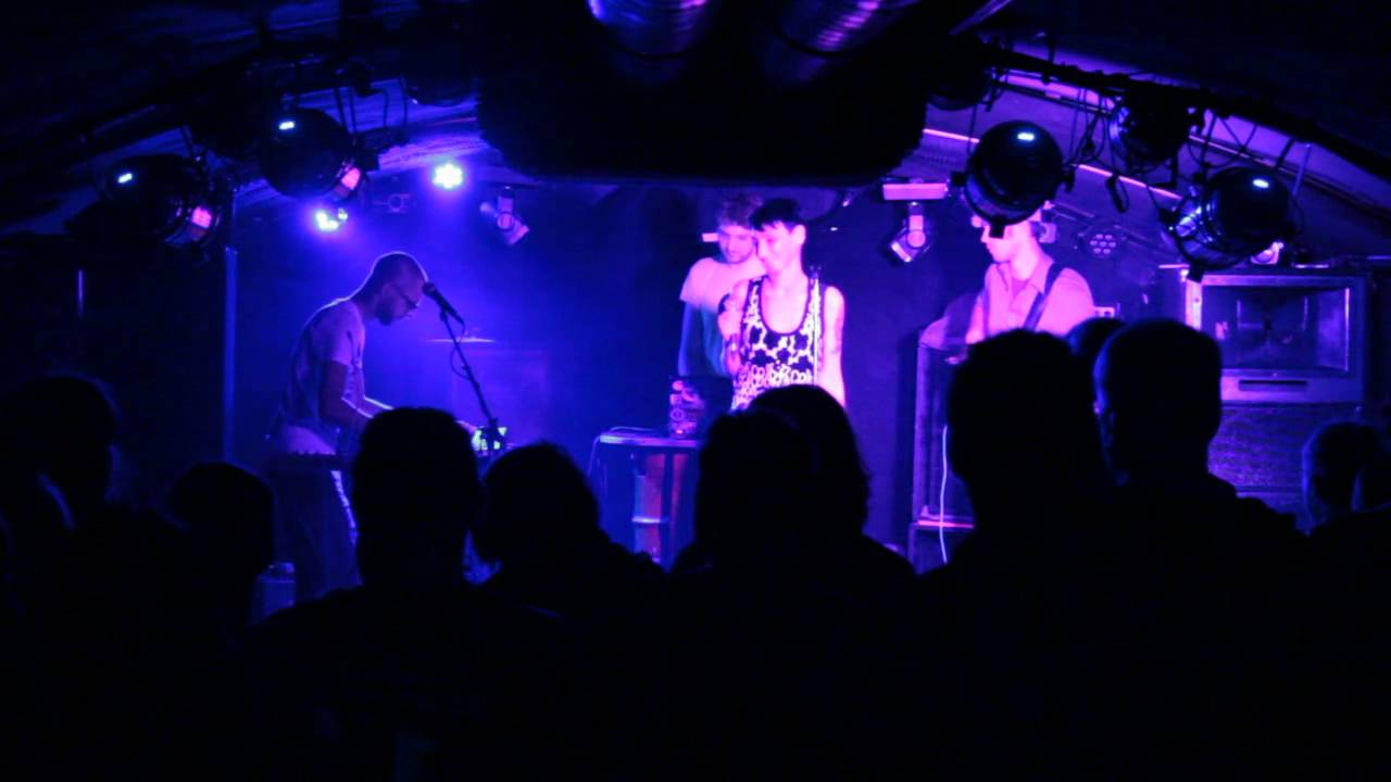 XBloome - City Vibes (live @ Shelter Wien)