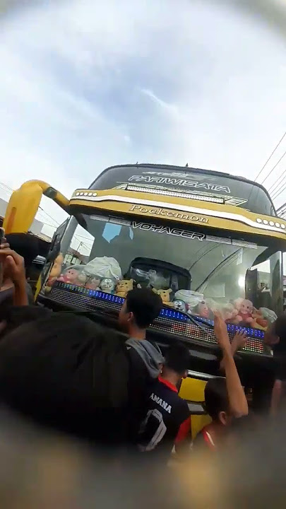 Download lagu aprilia modul D A V ...............   bantuin aku ke100.000.00