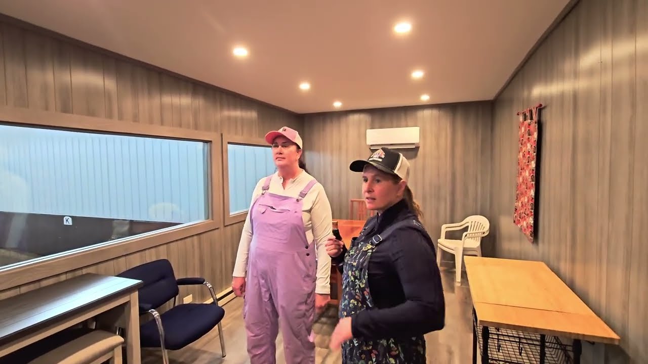 Best Seat in the Barn! 🐴 Tour Sky Rose’s Viewing Room | Barn Besties