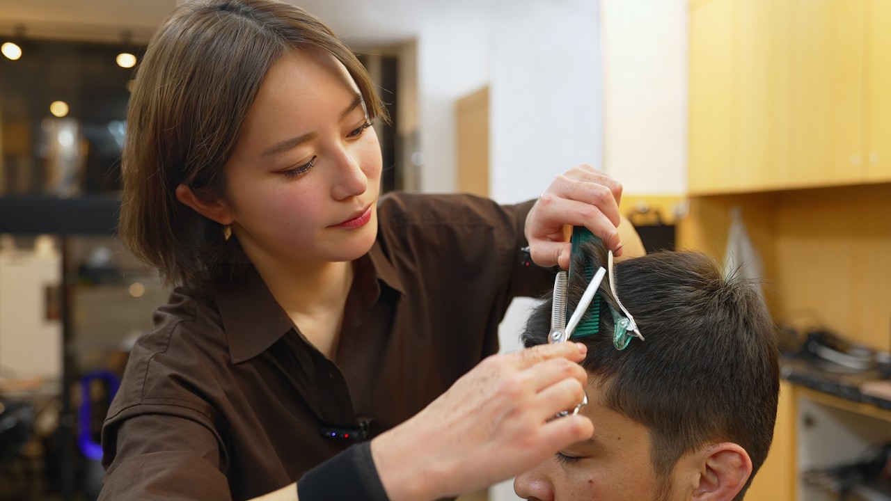 💈(ASMR) Why Mizuki Is Still Japan’s Most Watched Female Barber