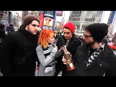 Paramore - Thank you for Voting them at NME Awards