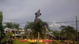 Kisah Patung Ayam Di Daya Makassar