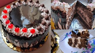 كيك شكولاته للمبتدئين من الالف للياء  بتزيين سهل وطعم رهييب/ Chocolate cake