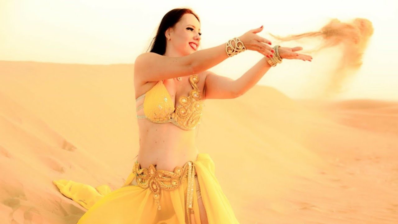 Belly dancer mp3. Aziza belly Dancer. Восточные танцы. Краснодар танцы живота. Танец живота песок.