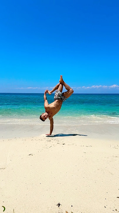 Next Beach Move #breakdance #dance #bboy #freestyle #killasebi #sebijaeger #beach #beachmove