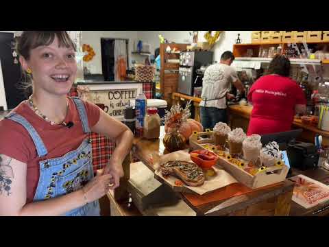 Celebrate Fall Year-Round With A Coffee Flight At Chicago’s Cozy, LGBTQ+IA-Owned October Café