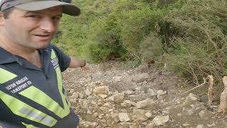 This scared the C**P out of me | Digger on rocky Hill Country.