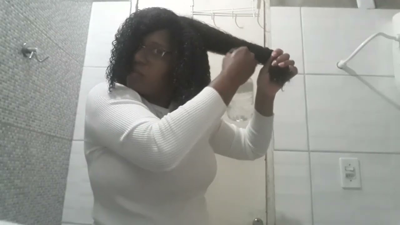 Finalizaçao com o creme de pentear  definição ultra volume 