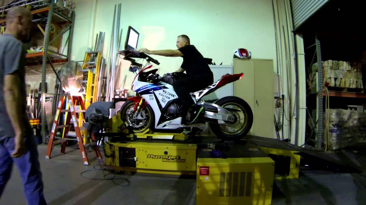 Dyno Pull Erion Racing Honda CBR1000RR SP Bazzaz FI / TC - YouTube