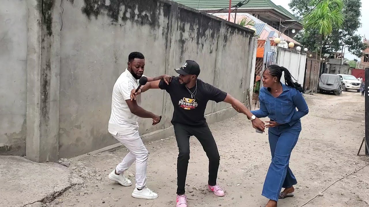 🟣Test de fidélité triste elle couche avec le patron de son copain  Pour protéger son boulot.