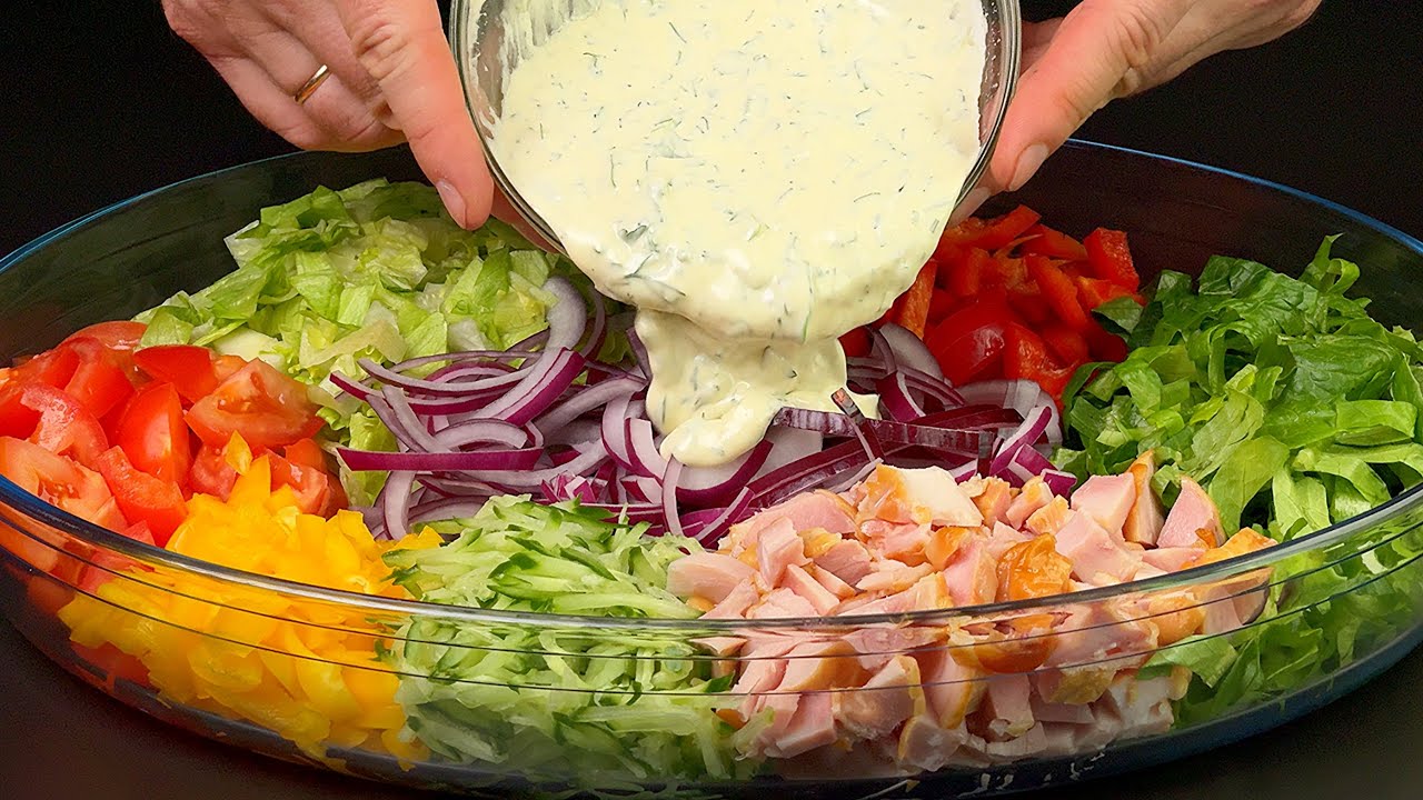 Dieses Rezept kennen nur wenige! Dieser Salat ist so lecker, dass Sie ihn immer wieder kochen werden