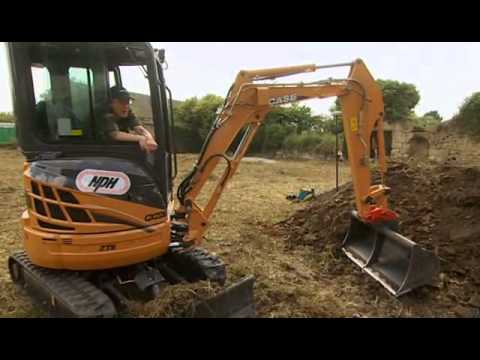 Time Team S15-E06 Gold in the Moat, Codnor Castle, Derbyshire