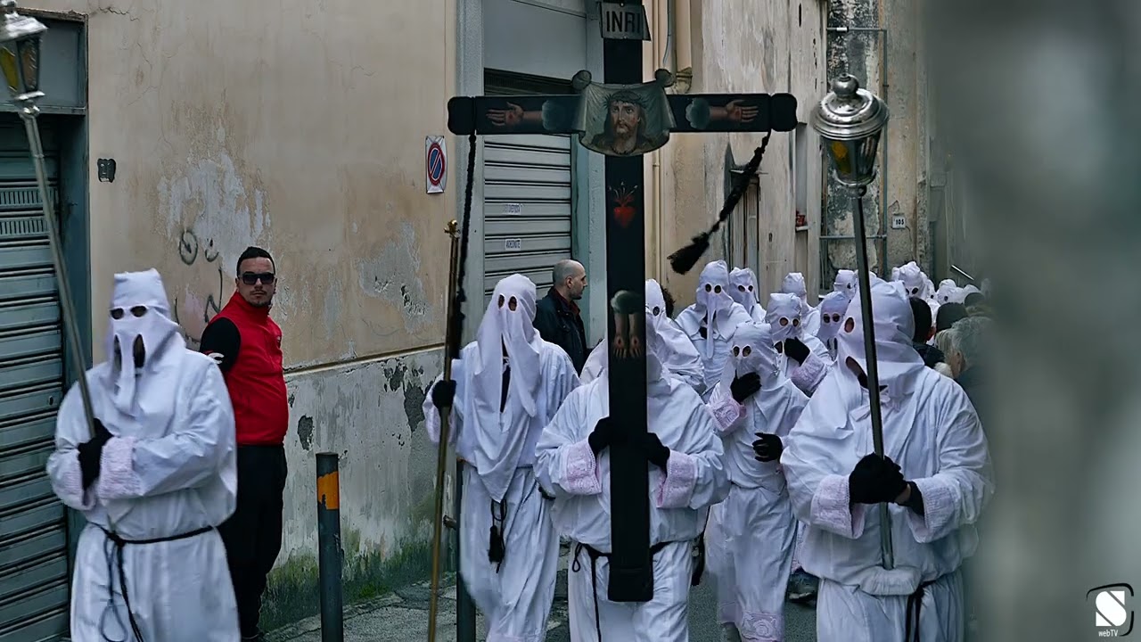 VIDEO - I PAPUTI : Venerdì Santo a Sarno