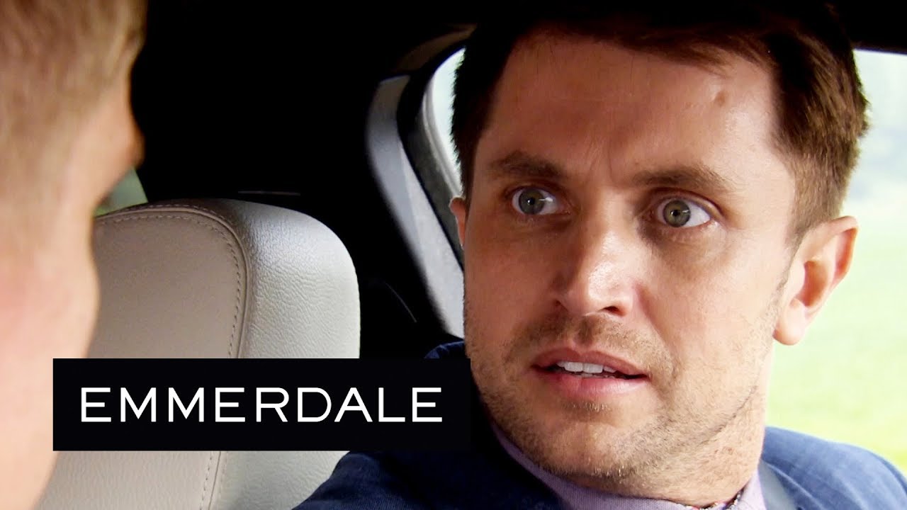 drama topics to act Emmerdale - Robert Scares the Living Daylights Out of Lee