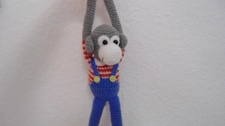 Learn to Crochet a Cute Amigurumi Monkey