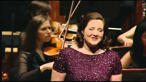 Die Nachtigall (Berg) Jennifer Witton