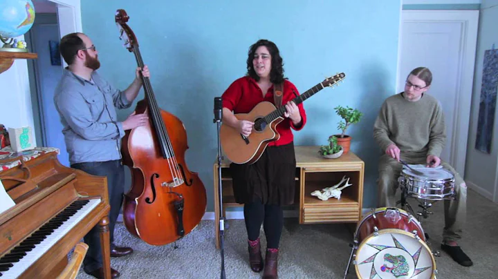 Meghan Yates & The Reverie Machine // "Lazarus" //...