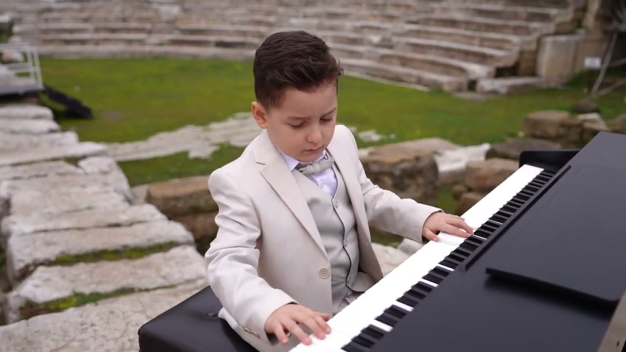 Field by Mehmed Selim 