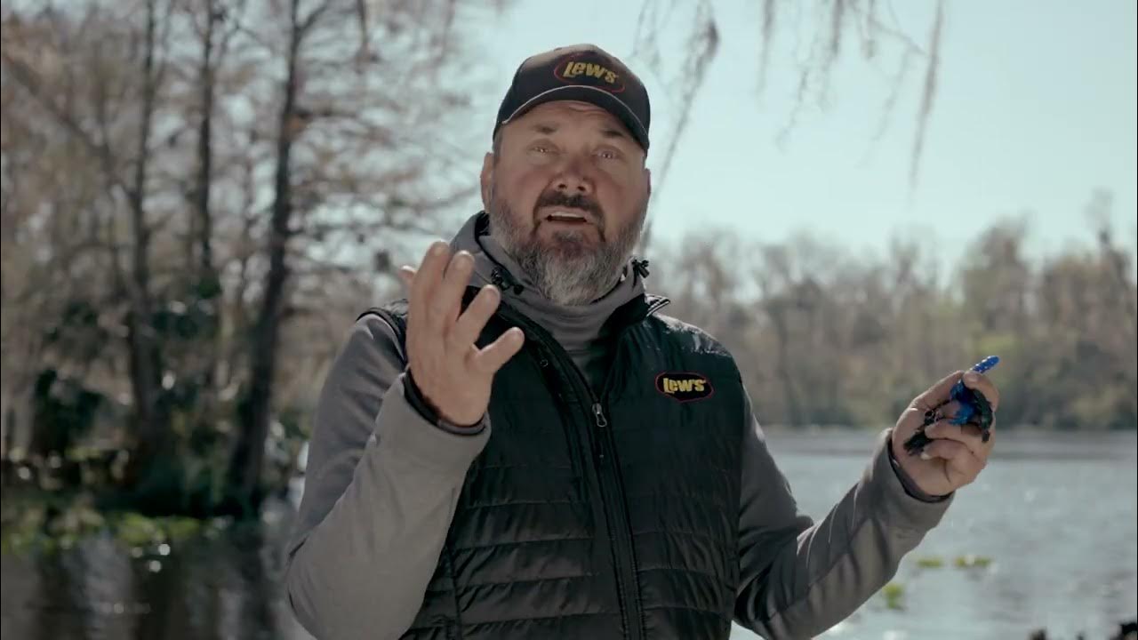 When Hackney Throws a Flipping Jig vs. Swim Jig for Fishing Laydowns & Shallow Cover [NEXT LEVEL