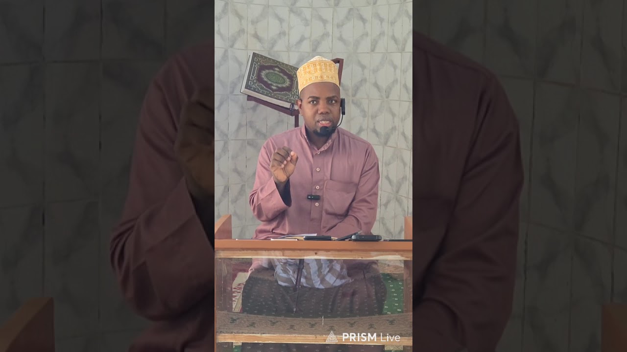 Darse Oustadh Hassane cheick LKarim tafsir Alquaran sourat l Imran début. 