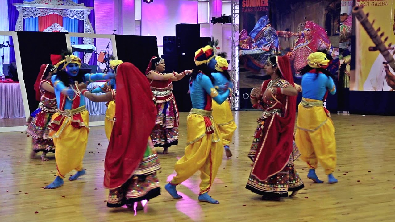 Shree Damania Machhi Samaj perfrom at Summer Raas Garba 2018