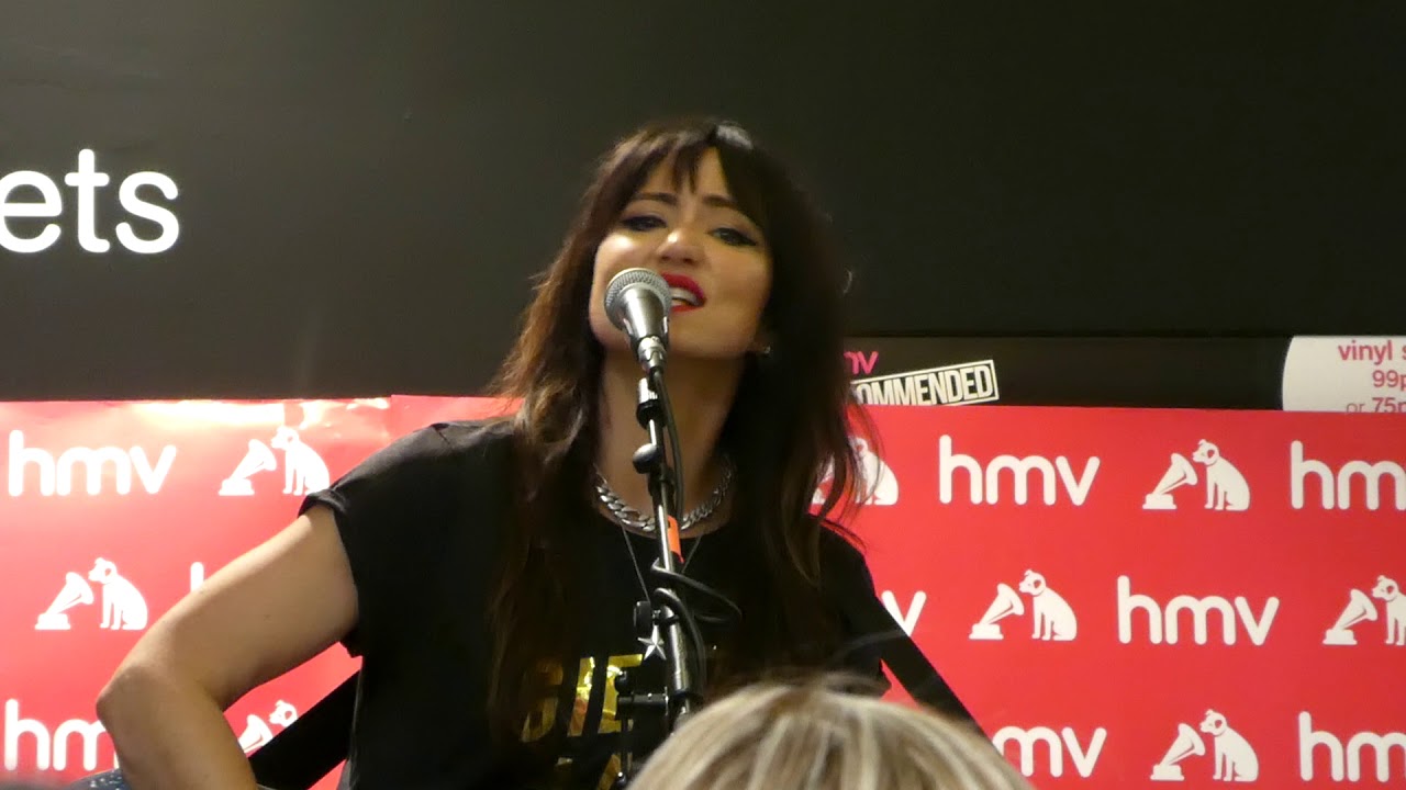 KT Tunstall - Suddenly I See - live at HMV Glasgow 6/10/18 - YouTube