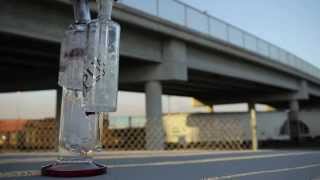Pulse Glass Gridded Tongue To Double ShowerHead Bent Neck