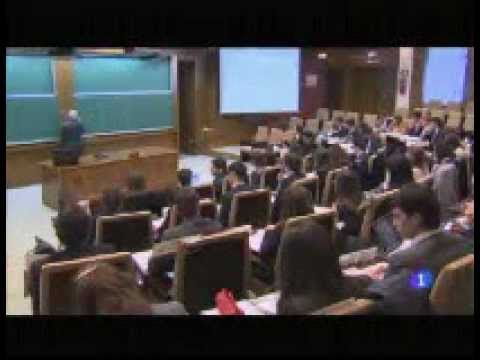 navarra pais vasco José Ramón Pin, profesor del IESE Universidad de Navarra, en el telediario de TVE 1