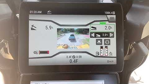 Cat Next Gen dozer display with Slope Assist - feature explanation