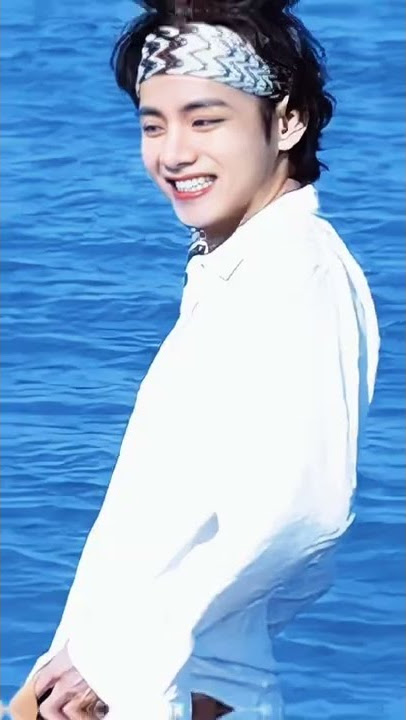 BTS ( 방탄소년단 ) Taehyung V Taetae Kim Taehyung 💜 Jedag Jedug #shorts #btsshorts #btsedits #taehyung #v
