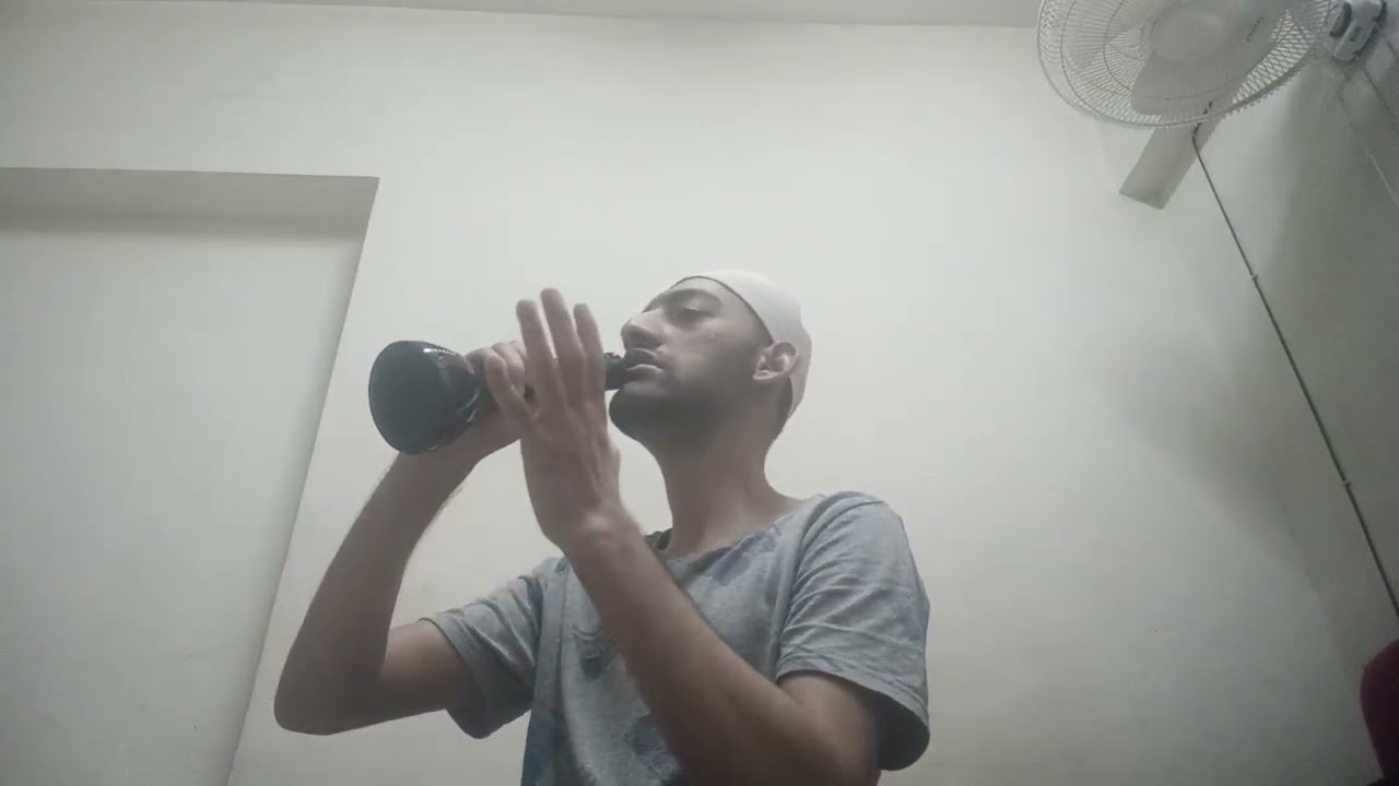 From Rock Star to Religious Icon: The Tragic Rise & Fall of Junaid Jamshed