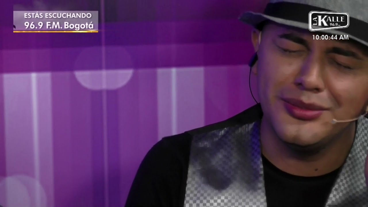 El lorito cantante no dejó hacer Kalle la jeta| La Kalle loquillos