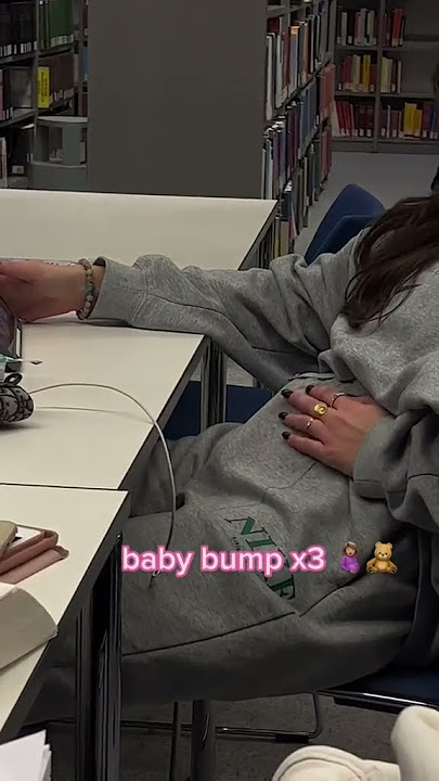 Untouchable 😂🧸🤰🏽 #foodbaby #pregnant #babybelly #universitylife #pregnantfriends #untouchable