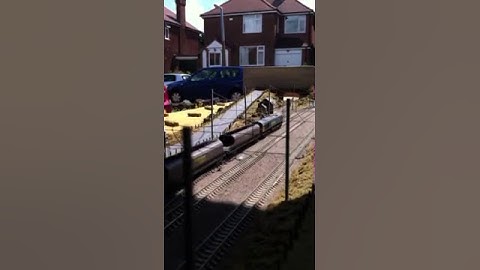 N Gauge Modern Image Model Railway Layout Class 66 Freightl