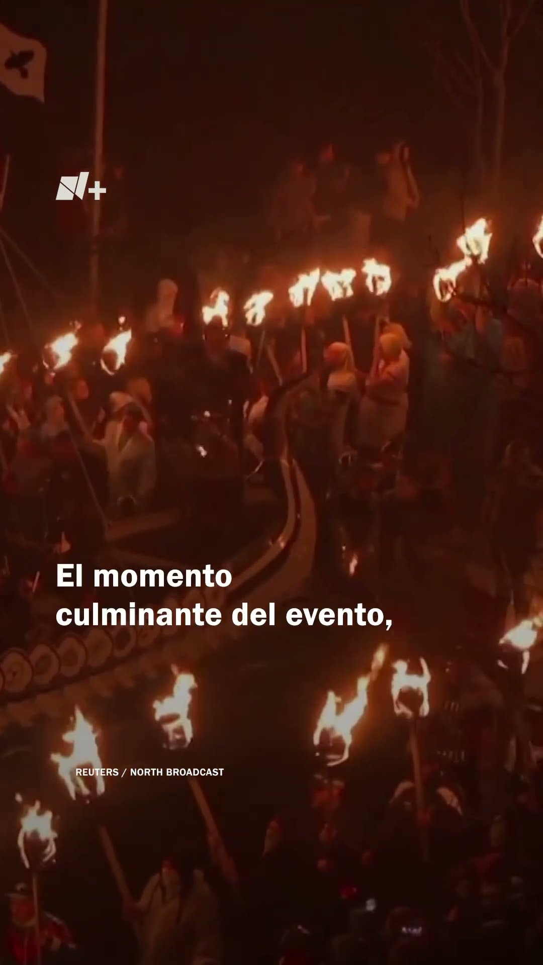 Asi es el festival vikingo de fuego que se celebra desde hace 140 años - N+ #Shorts