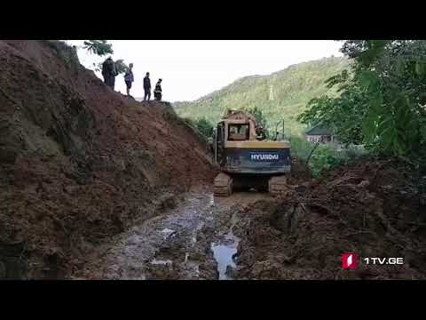 ხელვაჩაურში, სოფელ ქვედა ჯოჭოში მეწყერში მოყოლილი მოქალაქეების სამძებრო სამუშაოები გრძელდება