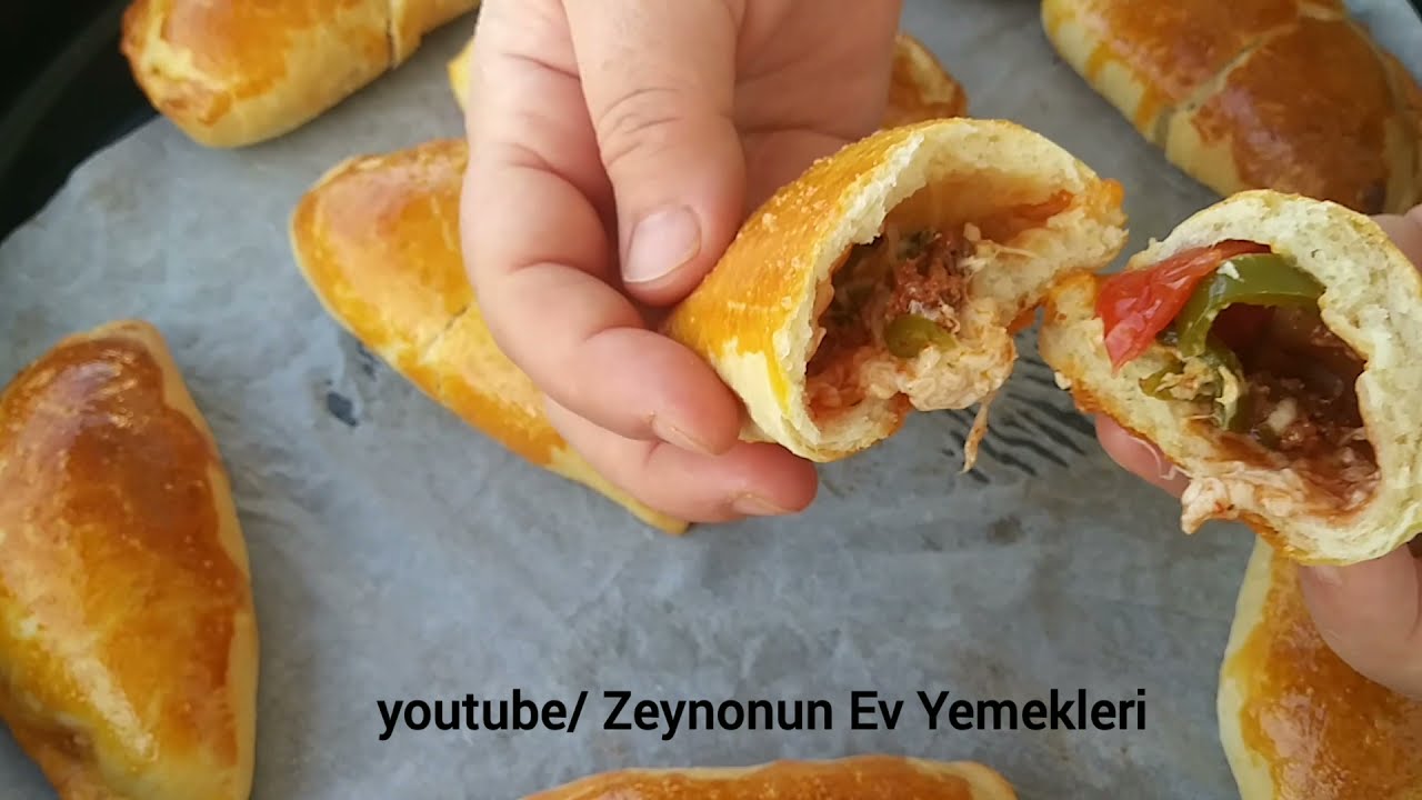 yemelere doyamayacağınız lezzette yumuşacık poğaça???? kolay poğaça tarifi ????içi enfes pizza malzemeli yemelere doyamayacağınız lezzette yumuşacık poğaça???? kolay poğaça tarifi ????içi enfes pizza malzemeli