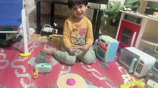 Sarim playing kitchen,kids play kitchen toys,playing play doh