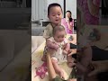 Baby playing with brother is so funny!!😂 重くて持ち上がらず、そっと諦めるお兄ちゃんが可愛すぎ。🤣💗
