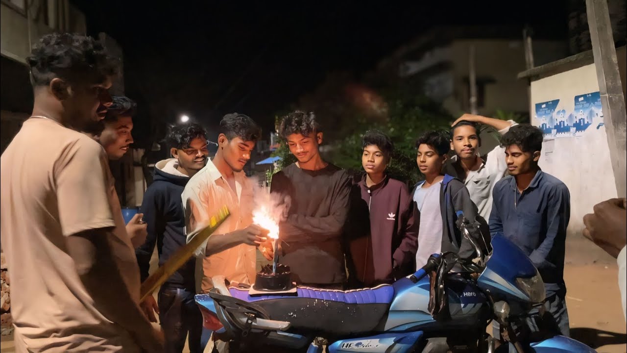 31 December 🎂🥳 Birthday Celebration 🥂 Sabu Kado pani🍵🍼🤮 || Full night enjoy Dance au Funny moments 🤣