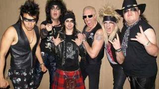 Moderatto -  Mil Demonios Resimi