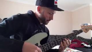 Bass cover solo part "Stronger Than Hate" by Sepultura