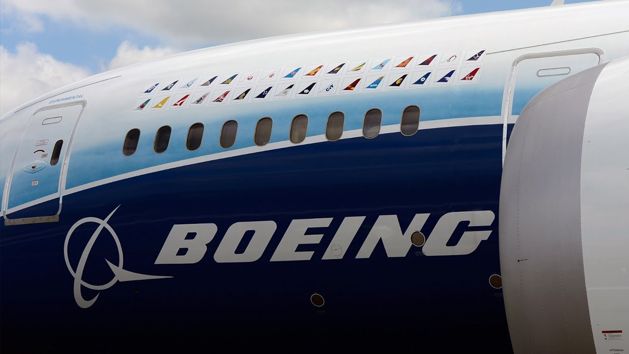 Boeing, Airbus Score Big at Dubai Air Show